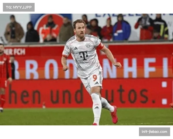 拜仁前15轮轰55球创历史新高，场均超3球进攻火力断层领先