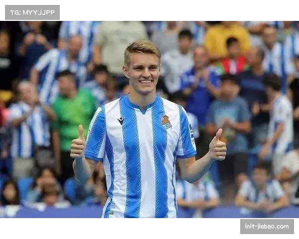 里昂永久签下萨特里亚诺，外租至赫塔菲