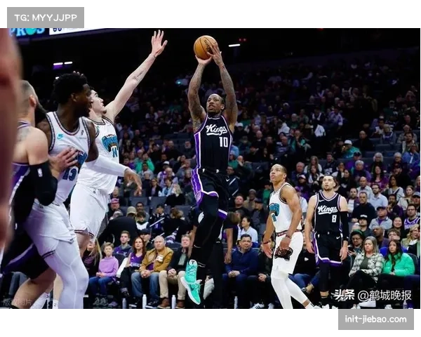 复盘公牛失利:德罗赞中距离失效,球队进攻空间困境凸显。 复盘公牛失利:德罗赞中距离失效,球队进攻空间困境凸显。