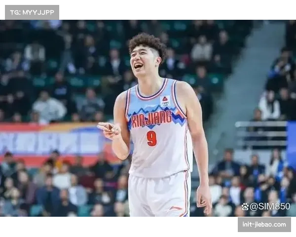 【2026年4月CBA联赛·人物·专访新疆队内线支柱吴冠希专访,谈首次随队打入半决赛的感受 【2026年4月CBA联赛·人物·专访新疆队内线支柱吴冠希专访,谈首次随队打入半决赛的感受